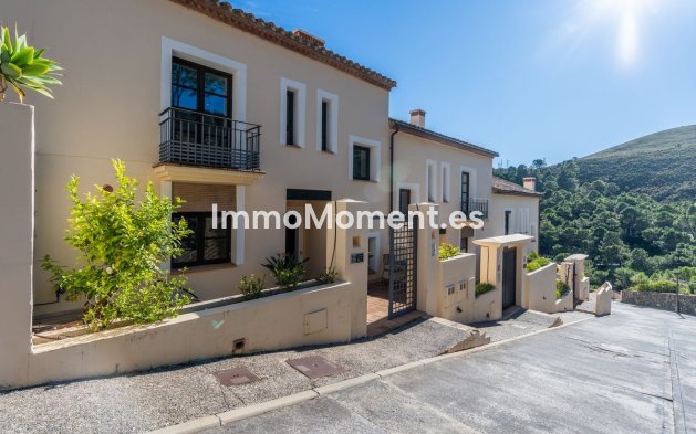Resale - Townhouse - Benahavís - Benahavís Centro