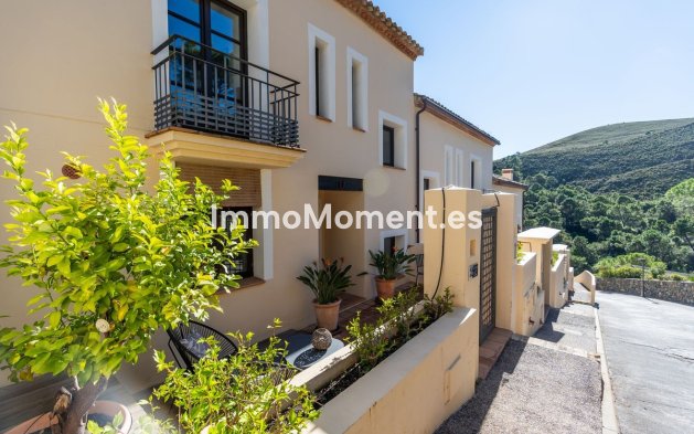 Resale - Townhouse - Benahavís - Benahavís Centro