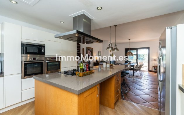 Resale - Townhouse - Benahavís - Benahavís Centro