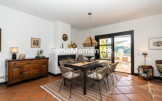 Resale - Townhouse - Benahavís - Benahavís Centro