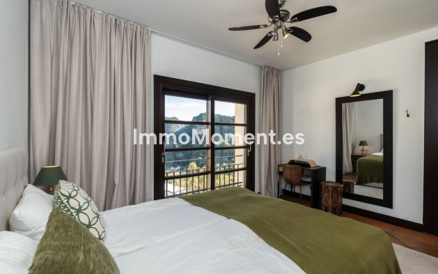 Resale - Townhouse - Benahavís - Benahavís Centro