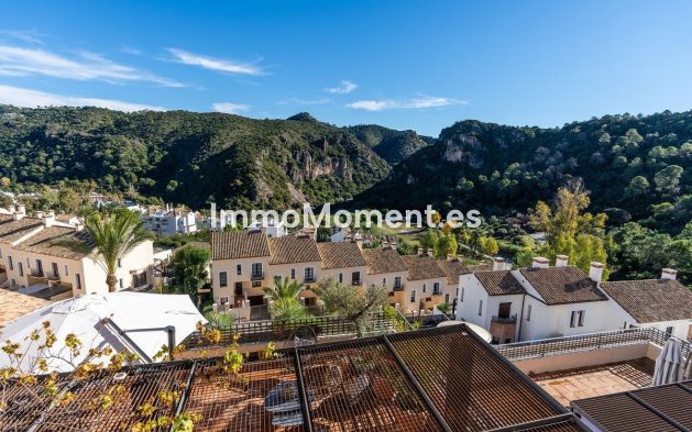 Resale - Townhouse - Benahavís - Benahavís Centro