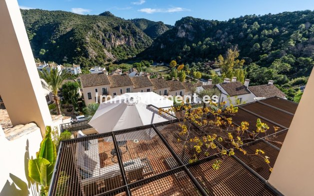 Resale - Townhouse - Benahavís - Benahavís Centro