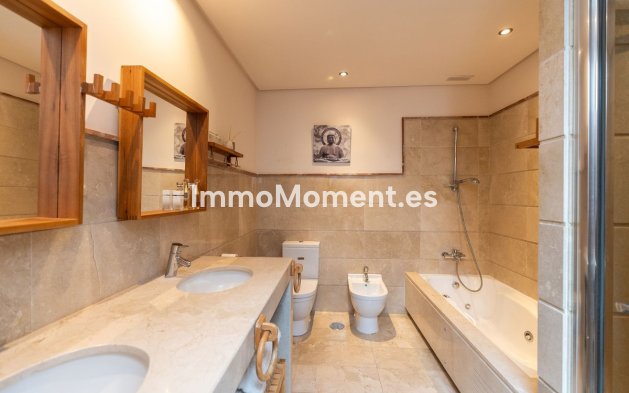 Resale - Townhouse - Benahavís - Benahavís Centro