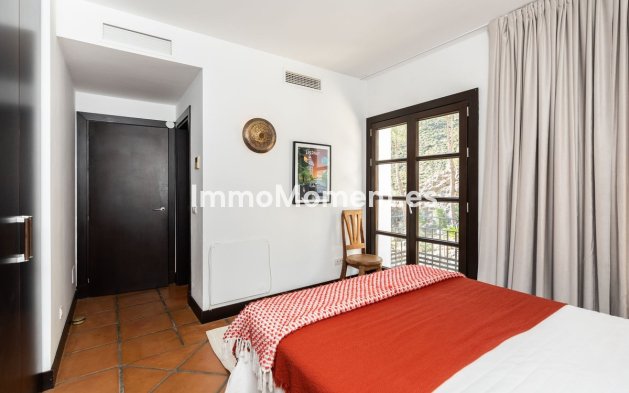 Resale - Townhouse - Benahavís - Benahavís Centro
