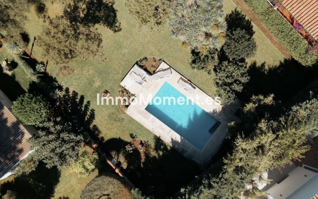 Resale - Villa - Marbella - Marbesa