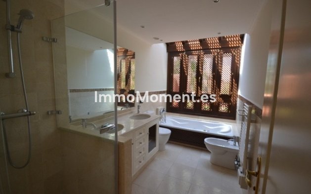 Wiederverkauf - Villa - Marbella - The Golden Mile