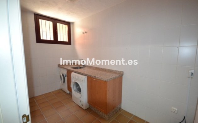 Wiederverkauf - Villa - Marbella - The Golden Mile