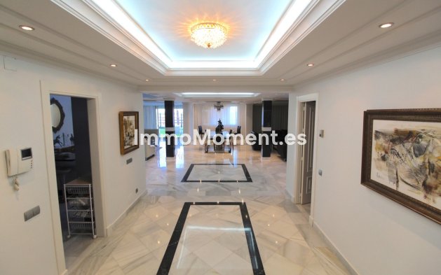 Wiederverkauf - Wohnung - Marbella - Puerto Banús