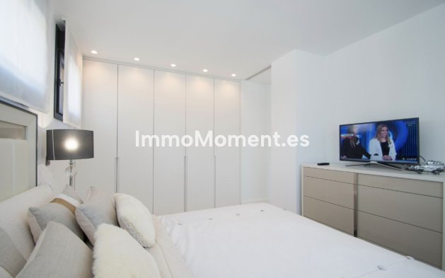 Revente - Villa - Marbella - Nueva Andalucía