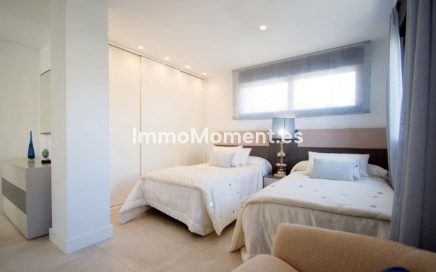 Revente - Villa - Marbella - Nueva Andalucía