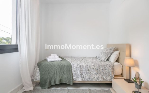 Wiederverkauf - Villa - Marbella - Nueva Andalucía