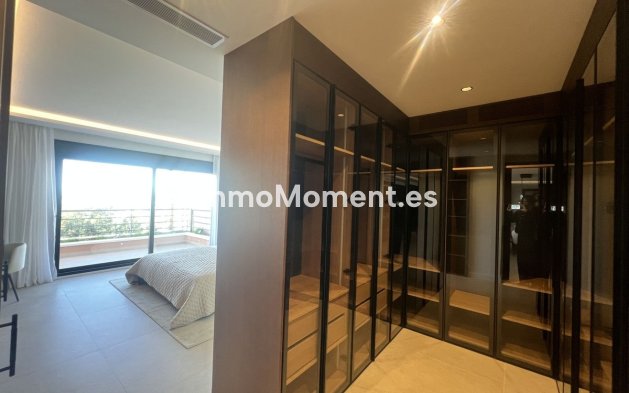 Wiederverkauf - Wohnung - Marbella - Nueva Andalucía