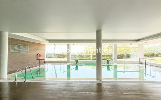 Revente - Appartement - Estepona  - Atalaya