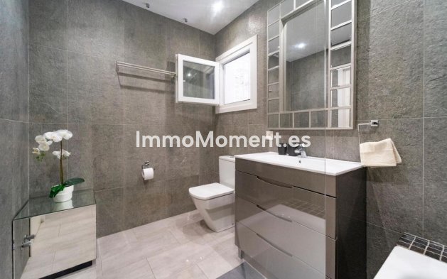 Wiederverkauf - Villa - Marbella - Marbesa