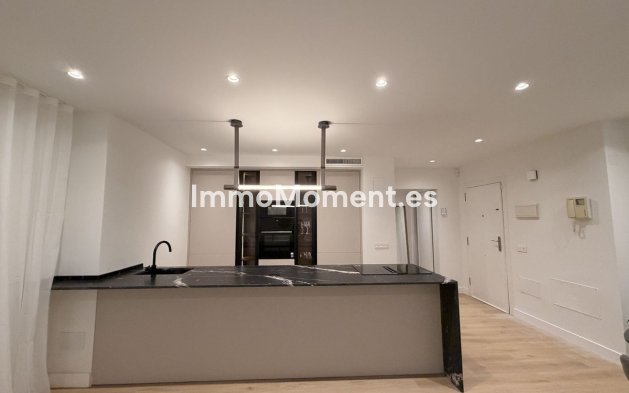 Wiederverkauf - Wohnung - Marbella - Nueva Andalucía