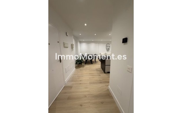 Wiederverkauf - Wohnung - Marbella - Nueva Andalucía