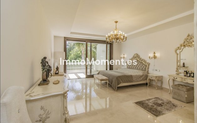 Wiederverkauf - Villa - Marbella - Guadalmina Baja