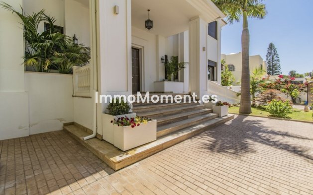 Wiederverkauf - Villa - Marbella - Guadalmina Baja