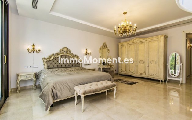 Wiederverkauf - Villa - Marbella - Guadalmina Baja