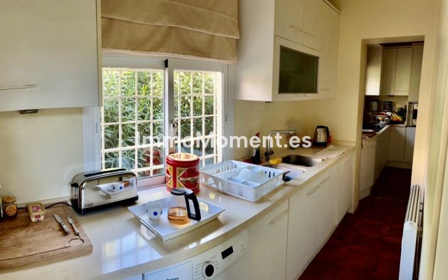 Wiederverkauf - Villa - Marbella - San Pedro de Alcántara