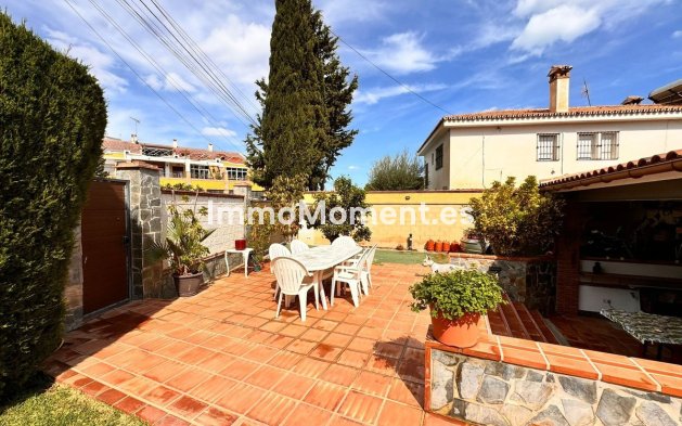 Revente - Villa - Intérieur                       - Churriana