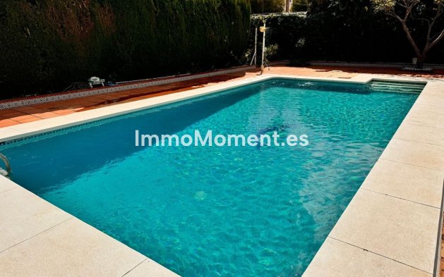 Revente - Villa - Intérieur                       - Churriana