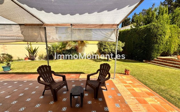 Revente - Villa - Intérieur                       - Churriana