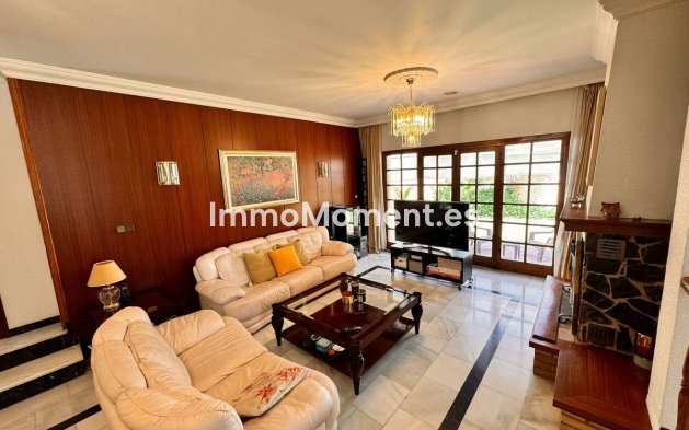 Revente - Villa - Intérieur                       - Churriana