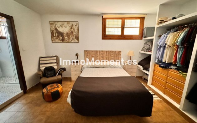 Revente - Villa - Intérieur                       - Churriana