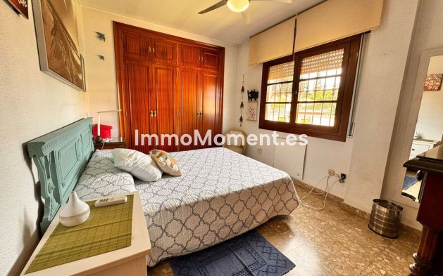 Revente - Villa - Intérieur                       - Churriana