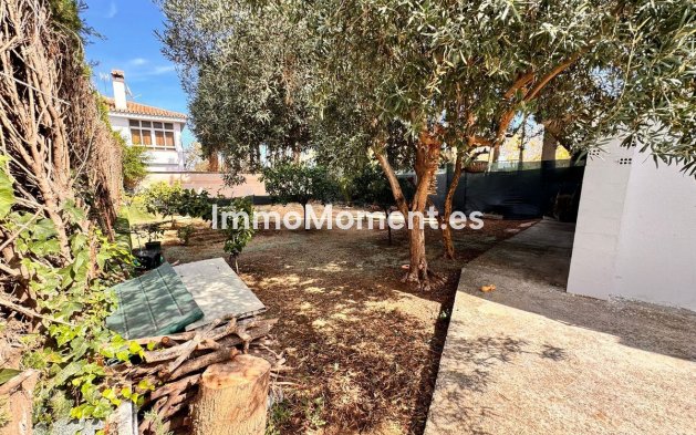 Revente - Villa - Intérieur                       - Churriana