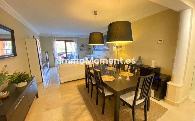 Resale - Apartment - Benahavís - Benahavís Centro