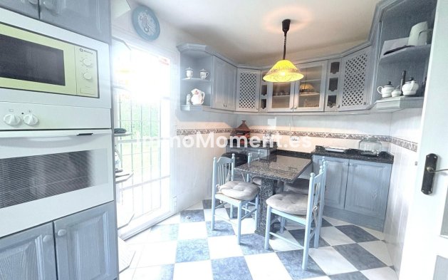 Wiederverkauf - Villa - Estepona  - Cancelada