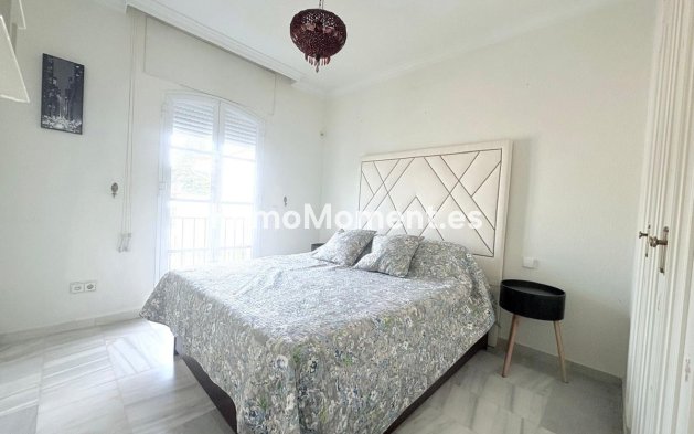 Wiederverkauf - Villa - Estepona  - Cancelada