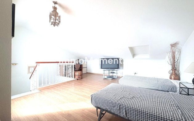 Wiederverkauf - Villa - Estepona  - Cancelada