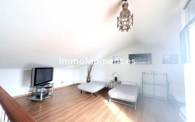 Wiederverkauf - Villa - Estepona  - Cancelada