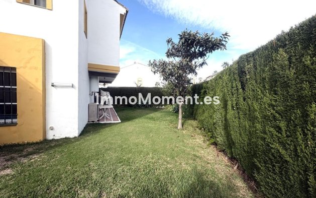 Wiederverkauf - Villa - Estepona  - Cancelada