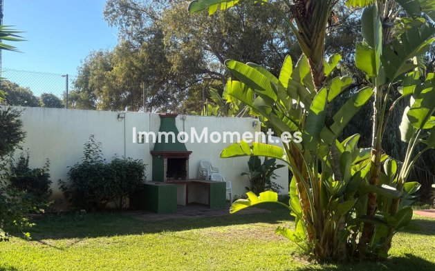 Wiederverkauf - Villa - Estepona  - Cancelada