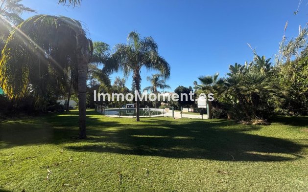 Wiederverkauf - Villa - Estepona  - Cancelada