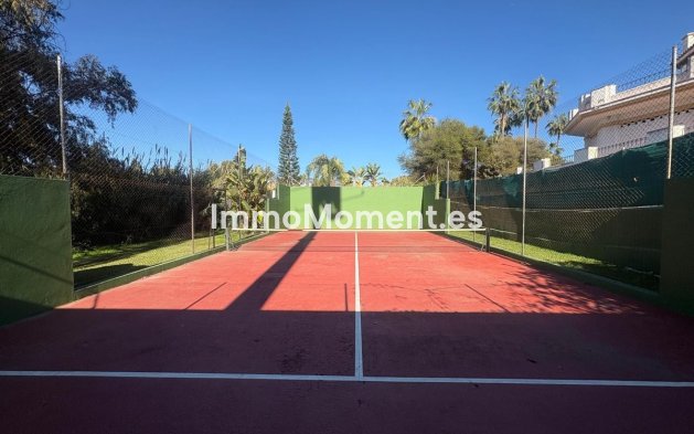 Wiederverkauf - Villa - Estepona  - Cancelada