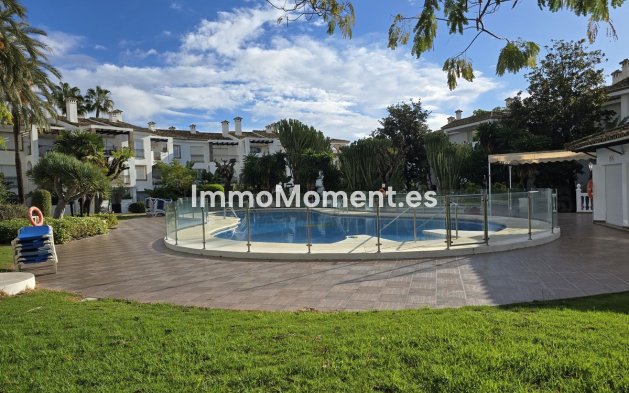Wiederverkauf - Wohnung - Estepona  - Estepona Centro