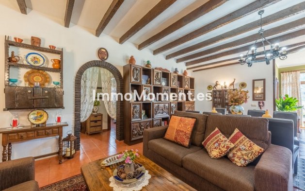 Reventa - Apartamento - Benahavís - Benahavís Centro