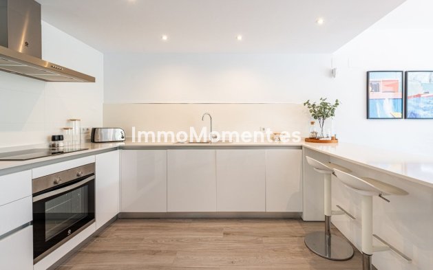 Resale - Apartment - Benahavís - Benahavís Centro