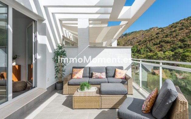 Resale - Apartment - Benahavís - Benahavís Centro