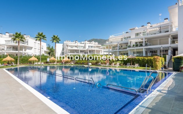 Resale - Apartment - Benahavís - Benahavís Centro