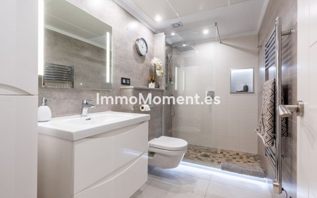 Resale - Apartment - Benahavís - Benahavís Centro