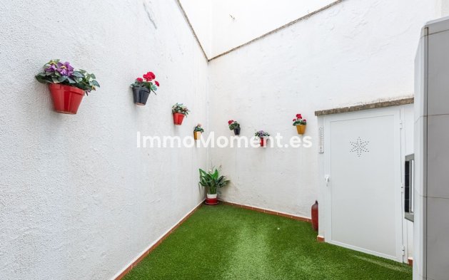 Resale - Apartment - Benahavís - Benahavís Centro