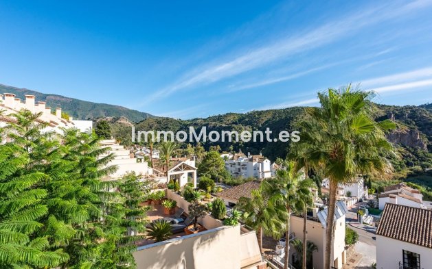 Resale - Villa - Benahavís - Benahavís Centro