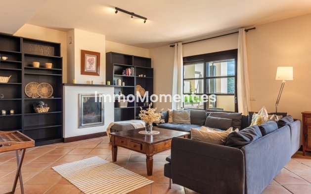 Resale - Townhouse - Benahavís - Benahavís Centro